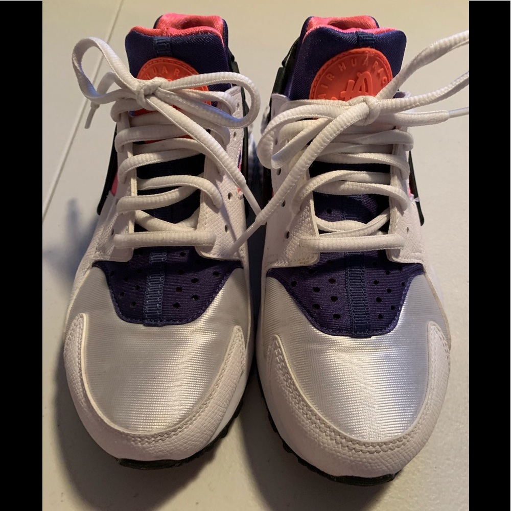 Used Size 6 Women Huarache